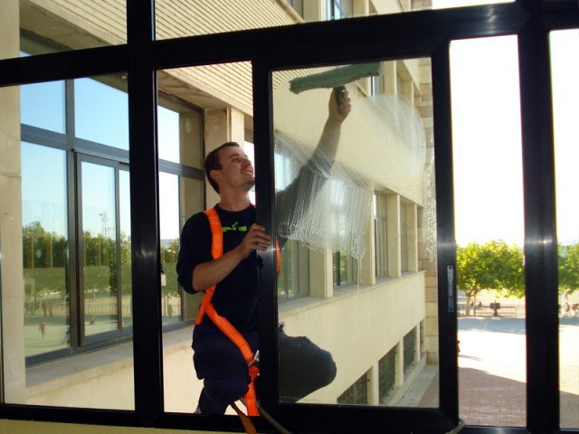 limpiar-cristales-valladolid-640x480